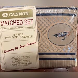 Canon Twin Sheet Set with Striped Pattern